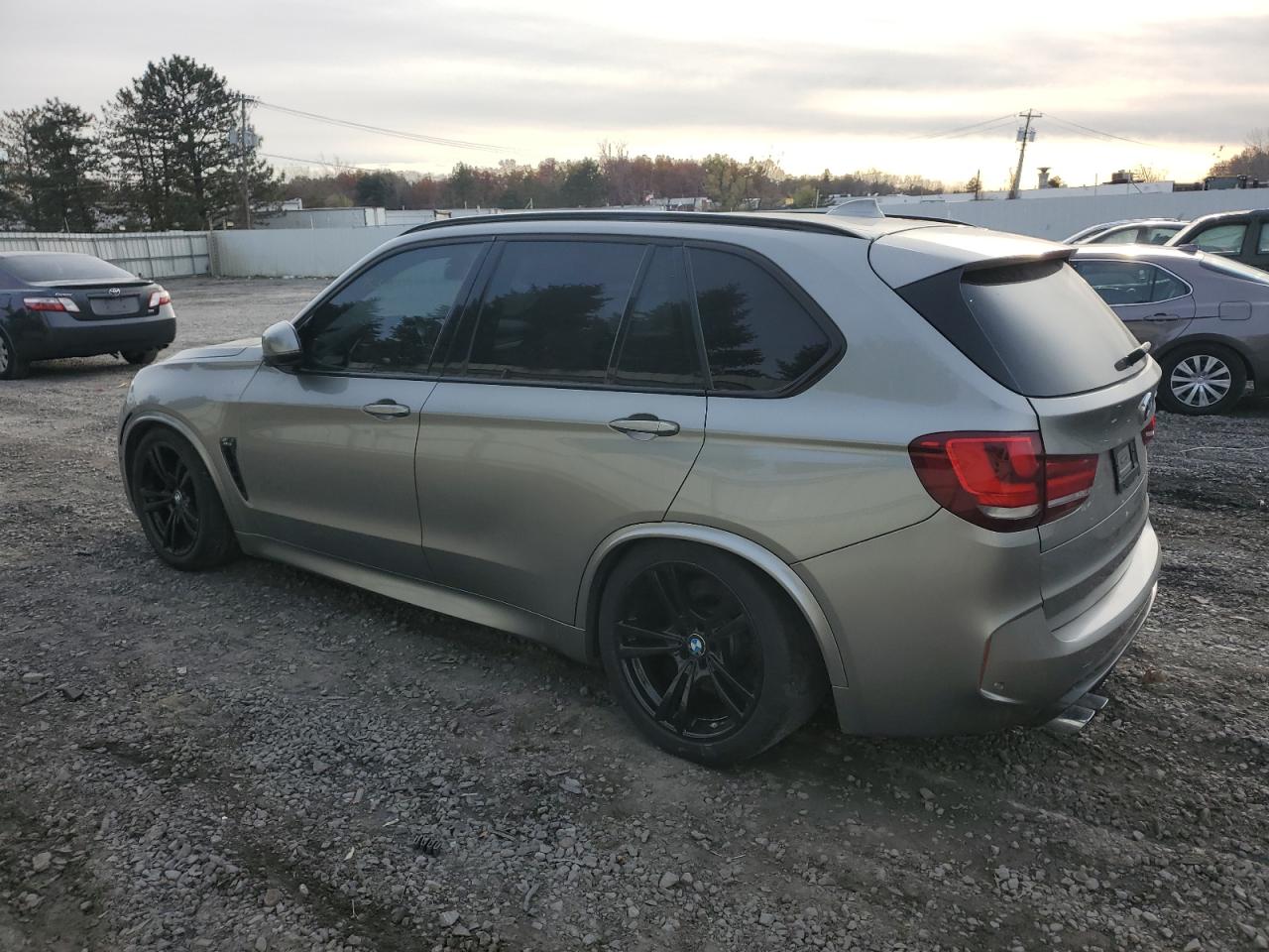 Image 2 of 2017 BMW X5 M 2017 with VIN 5YMKT6C39H0X20747