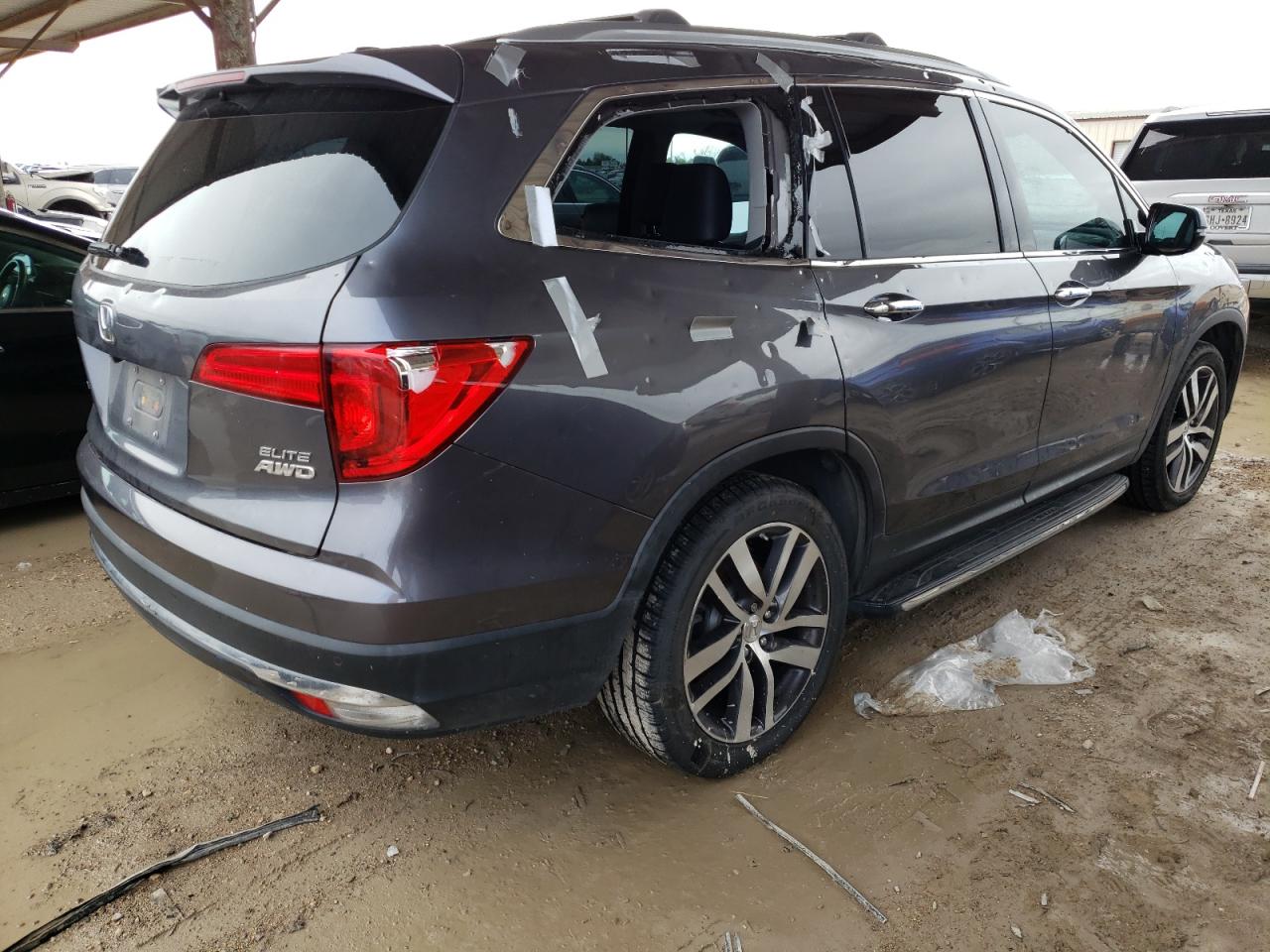 Изображение 3 2016 HONDA PILOT ELITE 2016 с VIN 5FNYF6H05GB053118