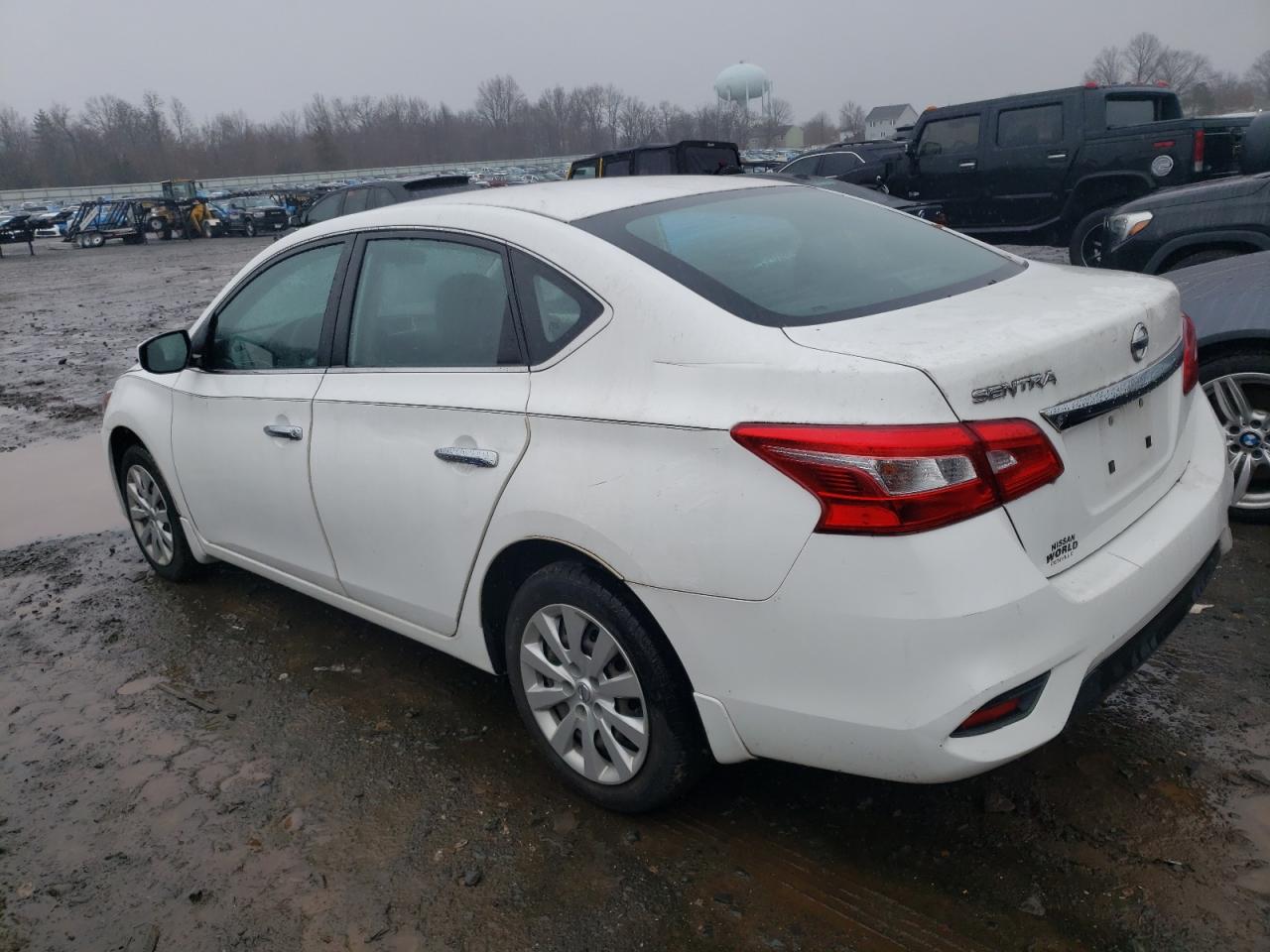 Obraz 2 z 2017 NISSAN SENTRA S 2017 z VIN 3N1AB7AP6HY220962