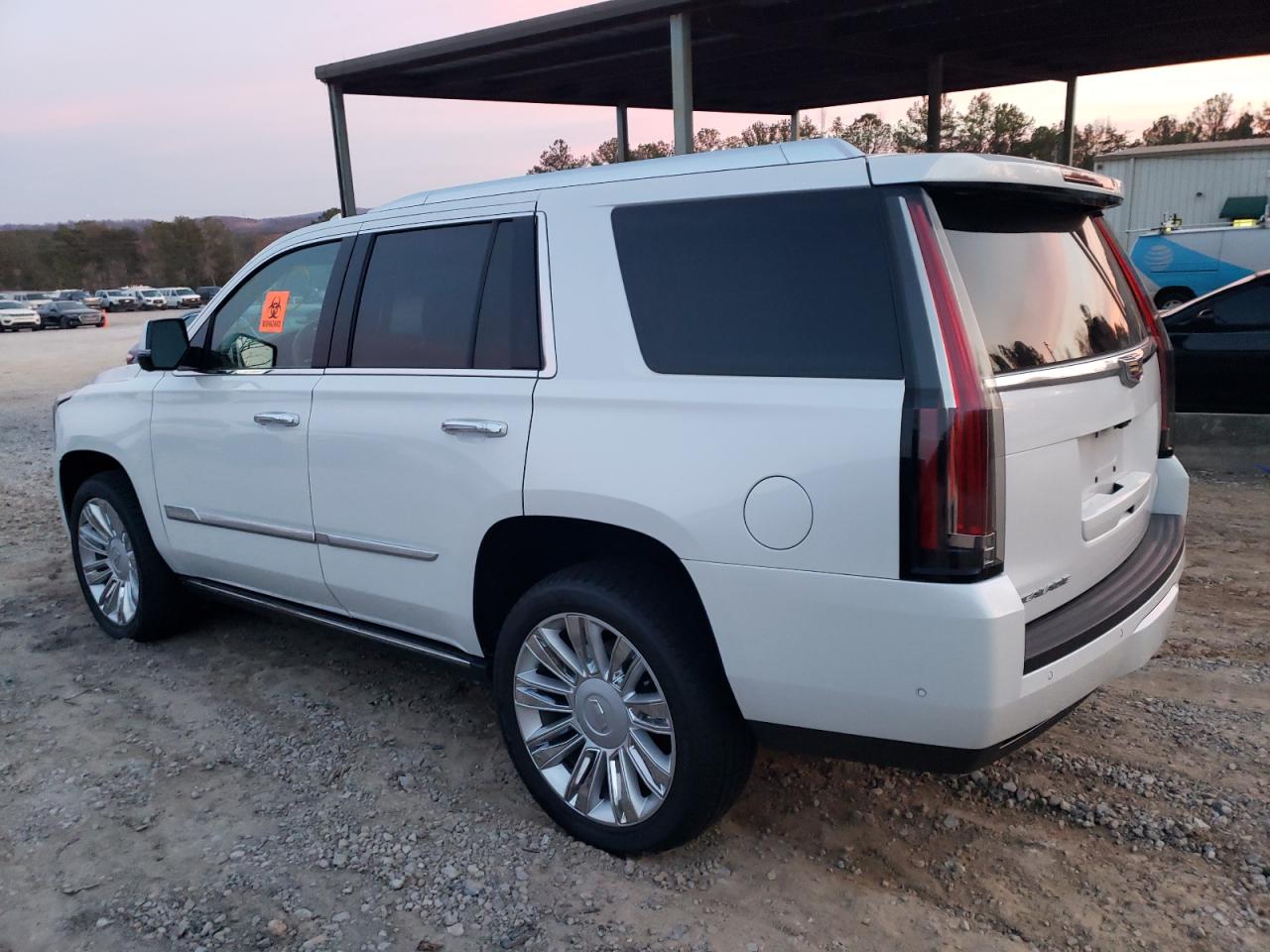 Image 2 of 2020 CADILLAC ESCALADE PLATINUM 2020 with VIN 1GYS4DKJ3LR115342