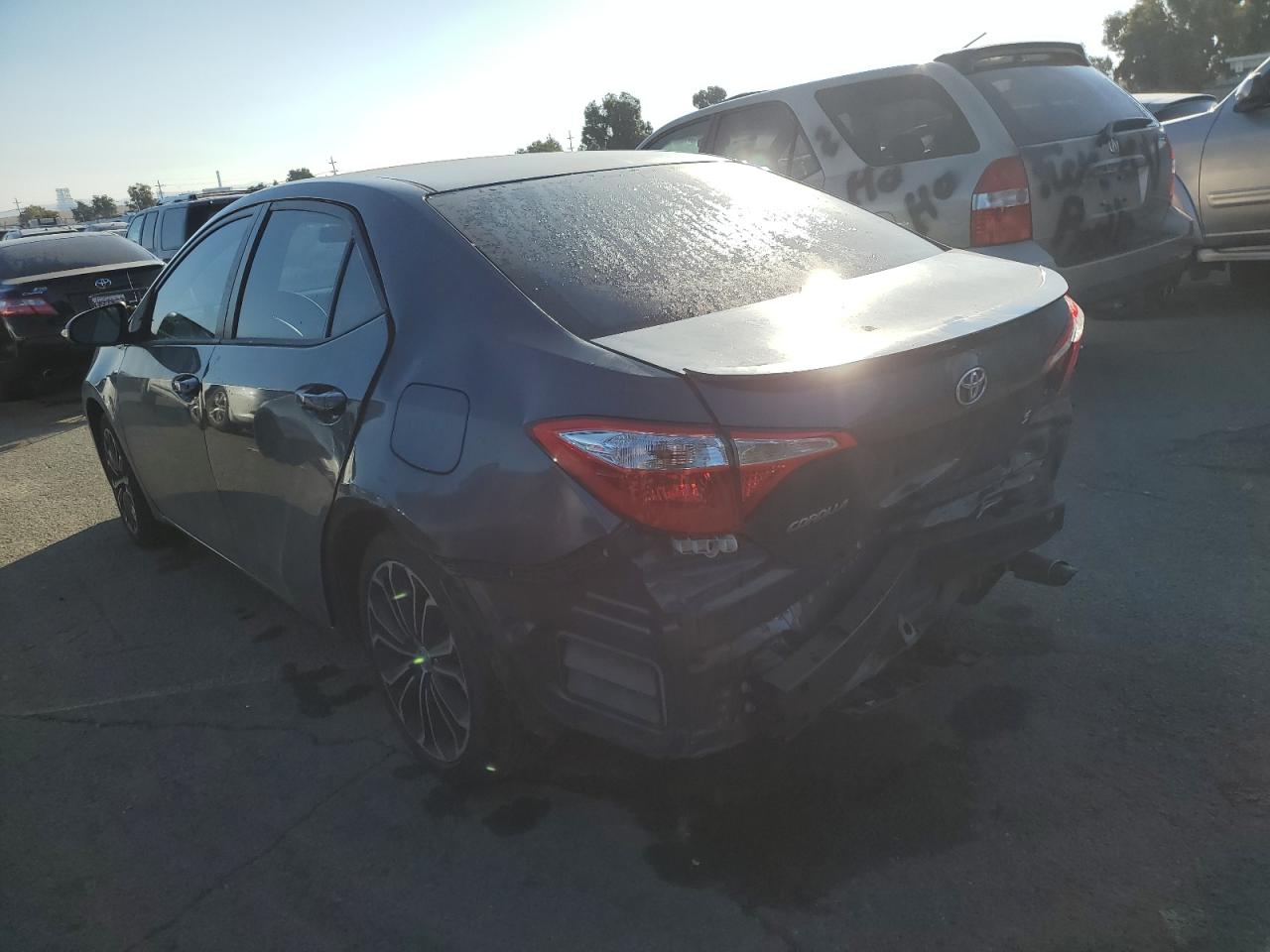 Image 2 of 2016 TOYOTA COROLLA L 2016 with VIN 2T1BURHE6GC658987