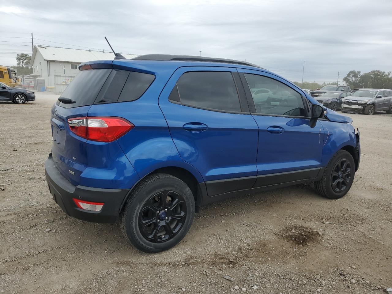 Image 3 of 2018 FORD ECOSPORT SE 2018 with VIN MAJ3P1TE3JC174382