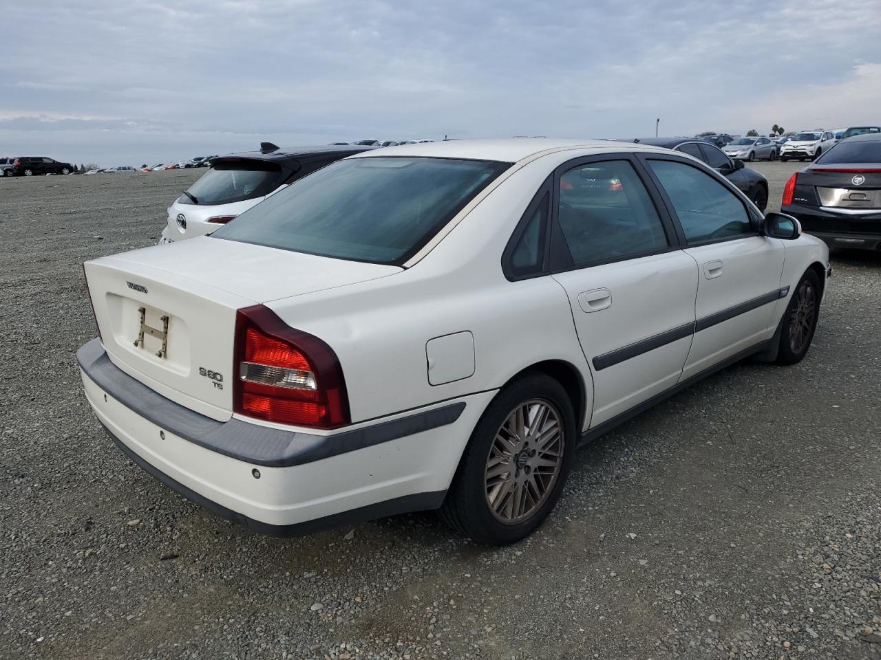 Image 3 of 2000 VOLVO S80 T6 TURBO 2000 with VIN YV1TS90D8Y1134043
