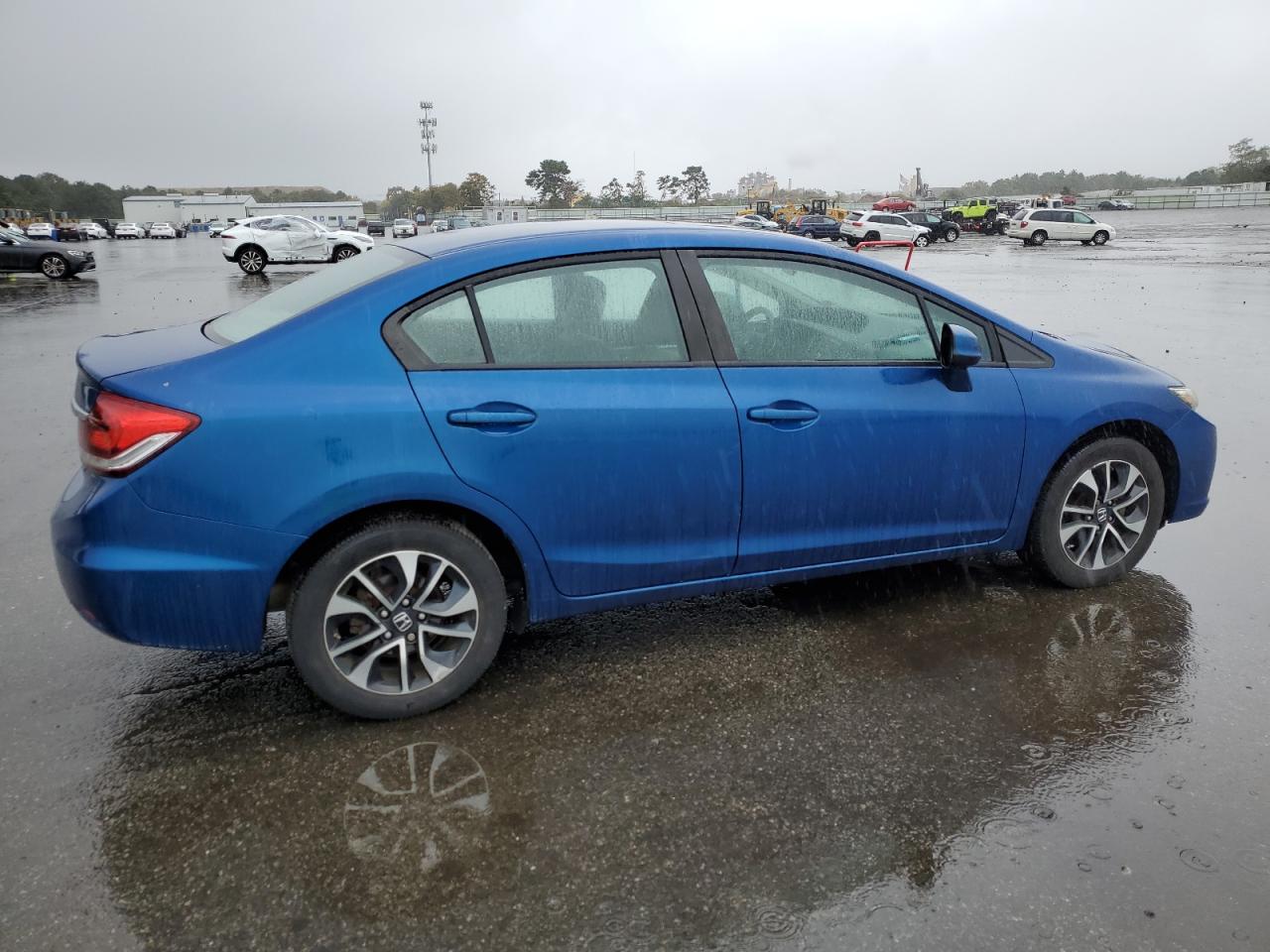 Image 3 of 2013 HONDA CIVIC EX 2013 with VIN 19XFB2F86DE228630