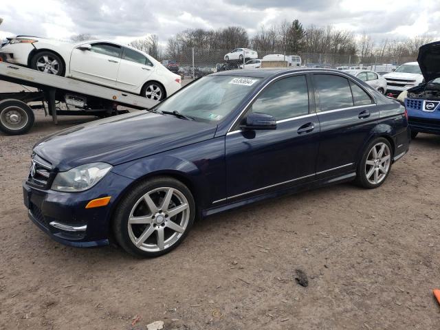 Image 1 of 2014 MERCEDES-BENZ C 250 2014 with VIN WDDGF4HB4EG257256