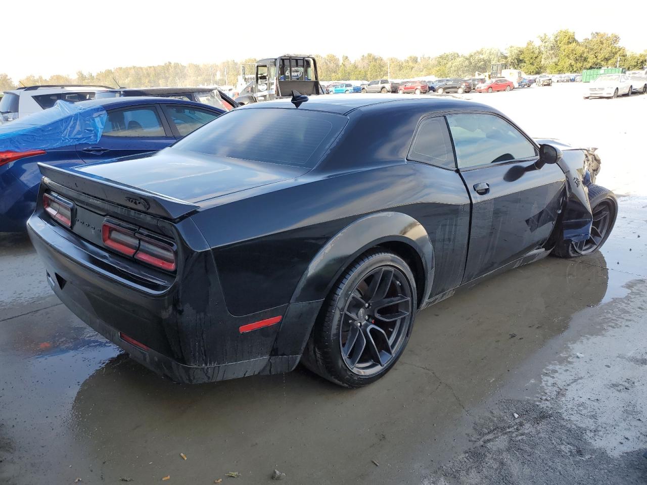 Image 3 of Dodge Challenger Srt Hellcat 2023 with VIN 2C3CDZC98PH520392