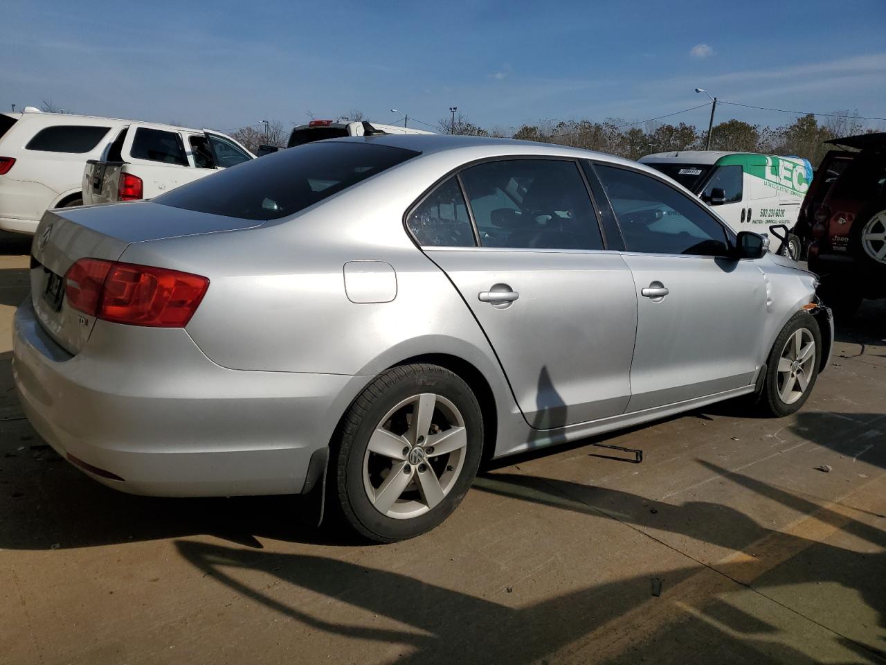 Image 3 of 2014 VOLKSWAGEN JETTA TDI 2014 with VIN 3VW3L7AJ1EM431646