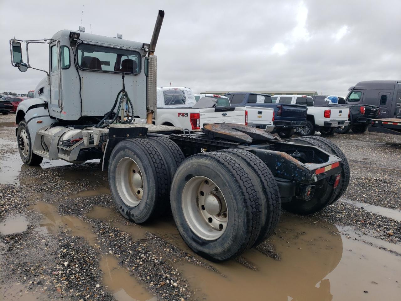 Изображение 3 2008 PETERBILT 386  2008 с VIN 1XPHD49X98D754239