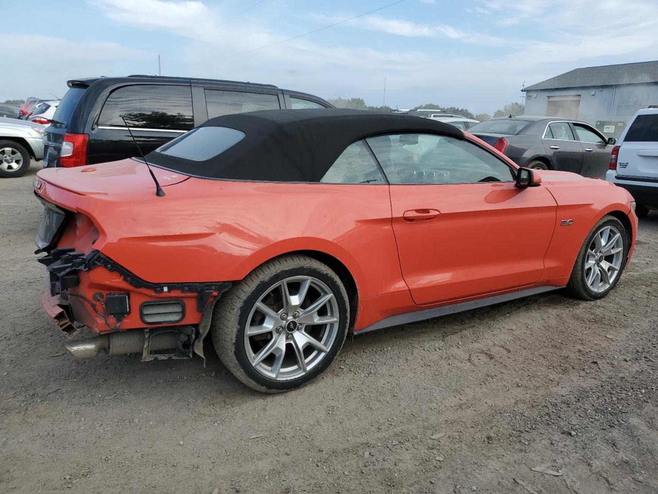 Obraz 3 z 2015 FORD MUSTANG GT 2015 z VIN 1FATP8FF6F5323621