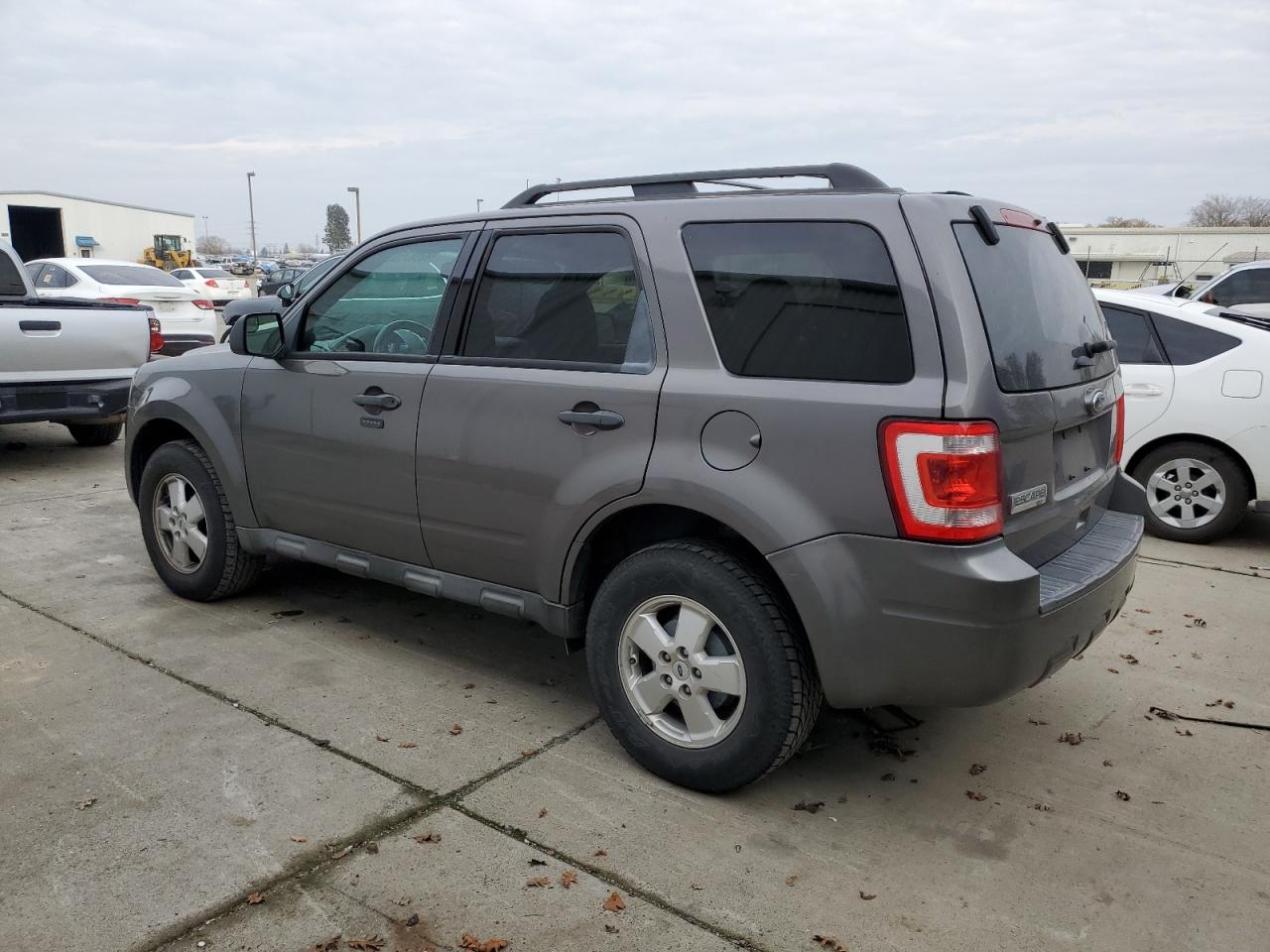 Image 2 of 2012 FORD ESCAPE XLT 2012 with VIN 1FMCU0D72CKB47742