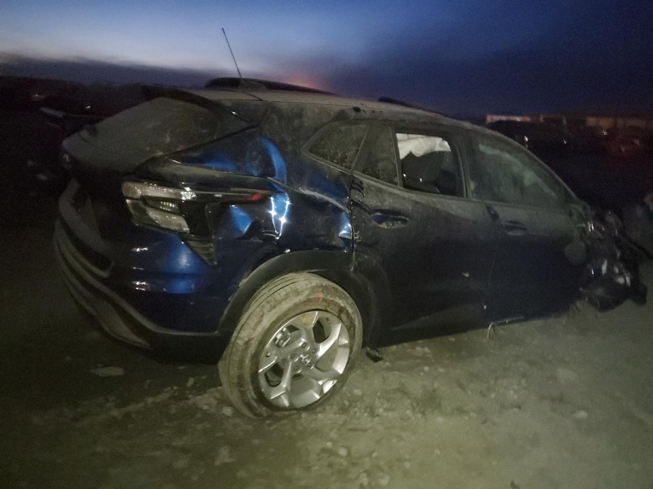 Image 3 of 2024 CHEVROLET TRAX LS 2024 with VIN KL77LFE22RC104338