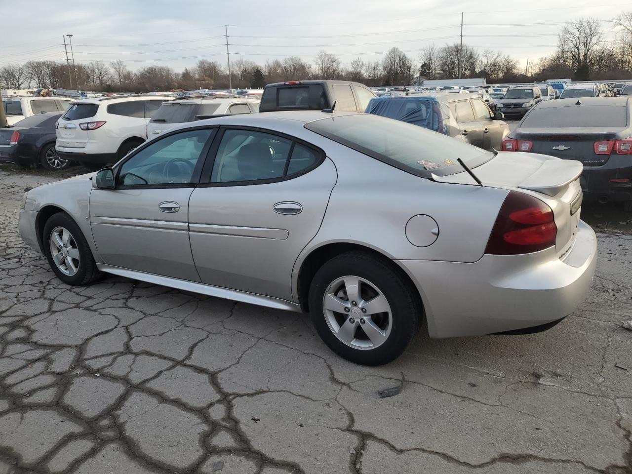 Obraz 2 z 2007 PONTIAC GRAND PRIX  2007 z VIN 2G2WP552371208602