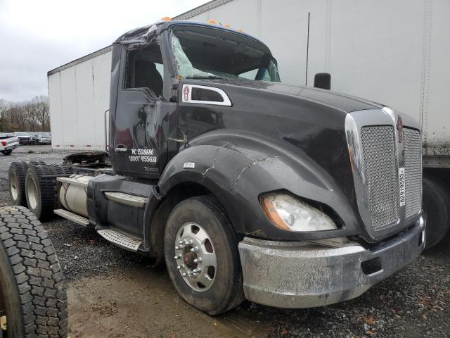 Image 1 of 2015 KENWORTH CONSTRUCTION T680 2015 with VIN 1XKYD49X6FJ467882