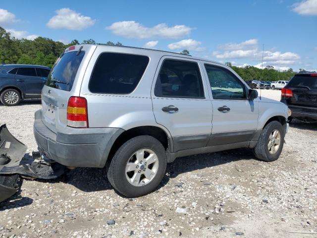 Obraz 3 z 2005 FORD ESCAPE XLT 2005 z VIN 1FMYU93175KC21389