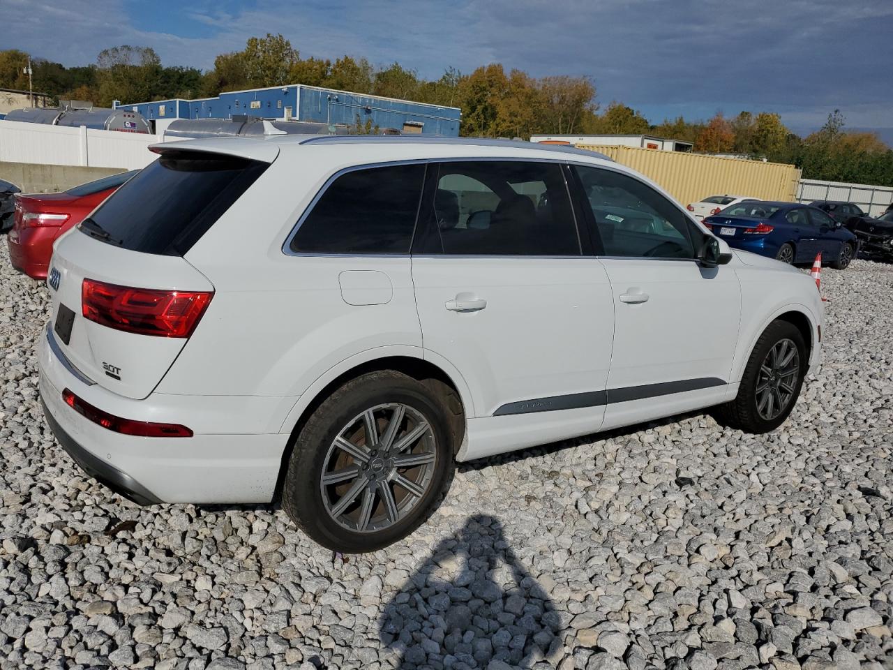 Изображение 3 2017 AUDI Q7 PREMIUM PLUS 2017 с VIN WA1LAAF72HD057724