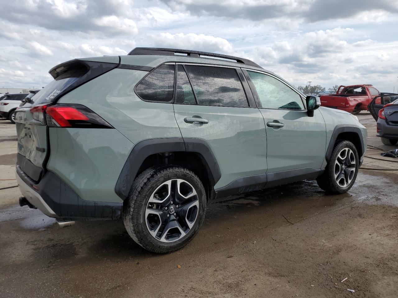 Obraz 3 z 2019 TOYOTA RAV4 ADVENTURE 2019 z VIN 2T3J1RFV1KW031250