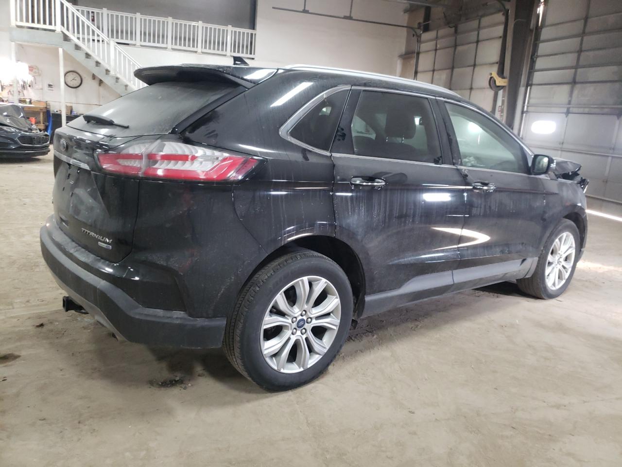 Image 3 of 2019 FORD EDGE TITANIUM 2019 with VIN 2FMPK4K93KBB55957