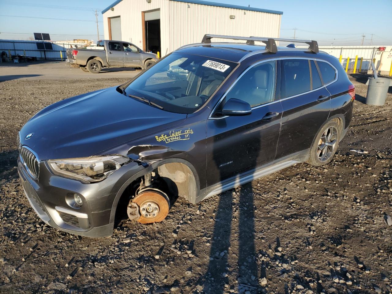 Obraz 1 z 2017 BMW X1 XDRIVE28I 2017 z VIN WBXHT3Z3XH4A54005