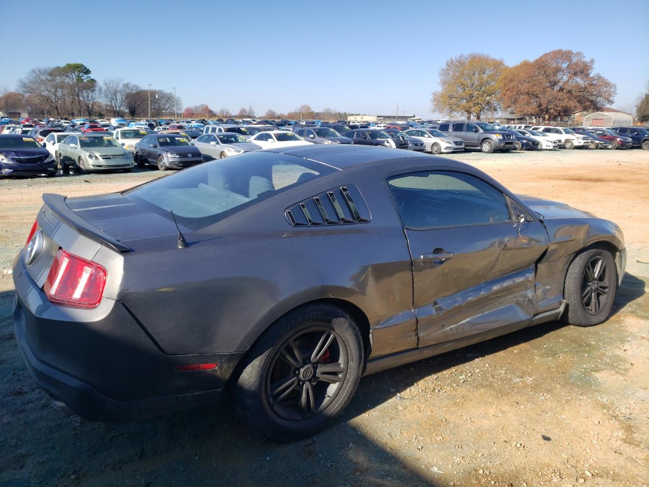 Изображение 3 2011 FORD MUSTANG  2011 с VIN 1ZVBP8AM2B5118848