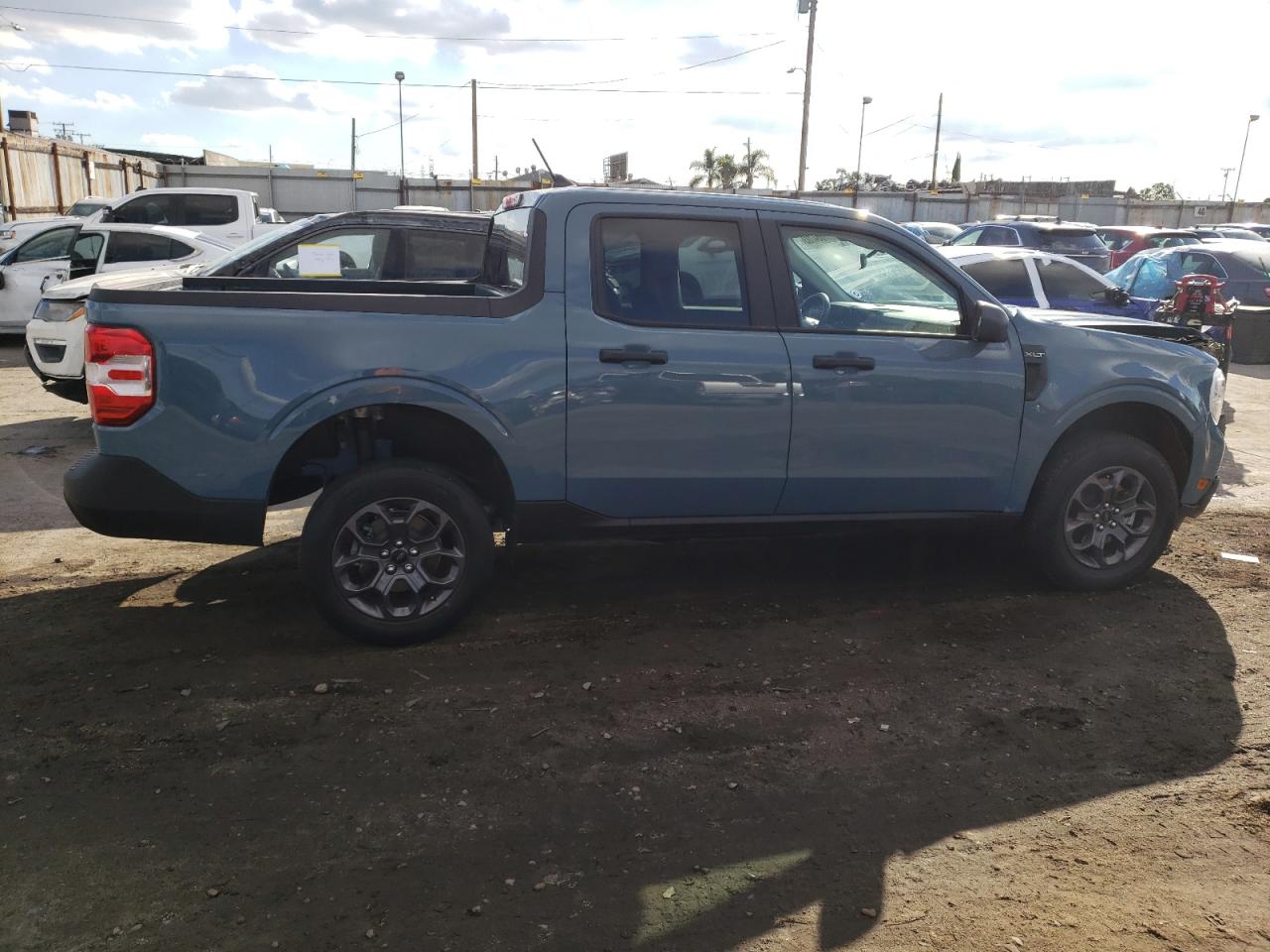 Изображение 3 Ford Maverick Xl 2023 с VIN 3FTTW8E36PRA65569