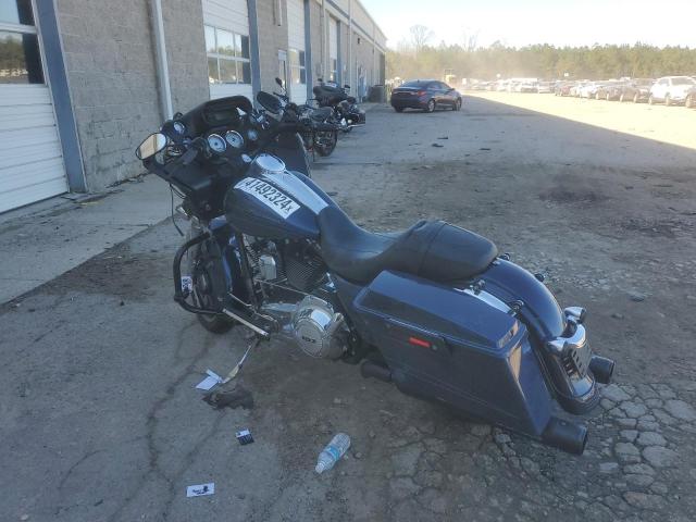 Obraz 3 z 2013 HARLEY-DAVIDSON FLTRX ROAD GLIDE CUSTOM 2013 z VIN 1HD1KHM10DB676926