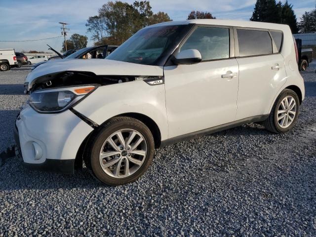 Image 1 of 2019 KIA SOUL + 2019 with VIN KNDJP3A53K7631847