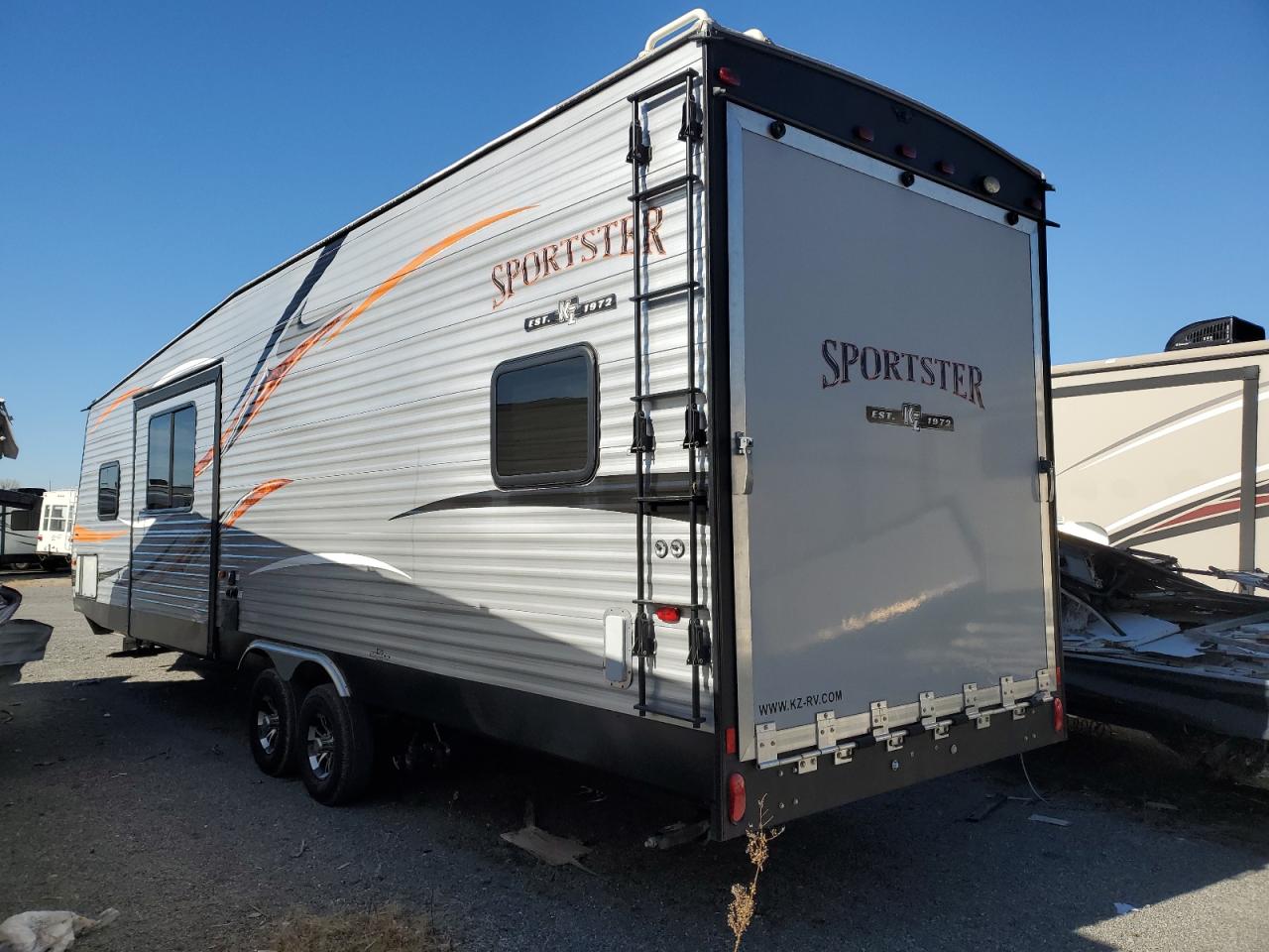 Image 3 of 2018 SPOR TRAILER 2018 with VIN 4EZTS3225J5058096