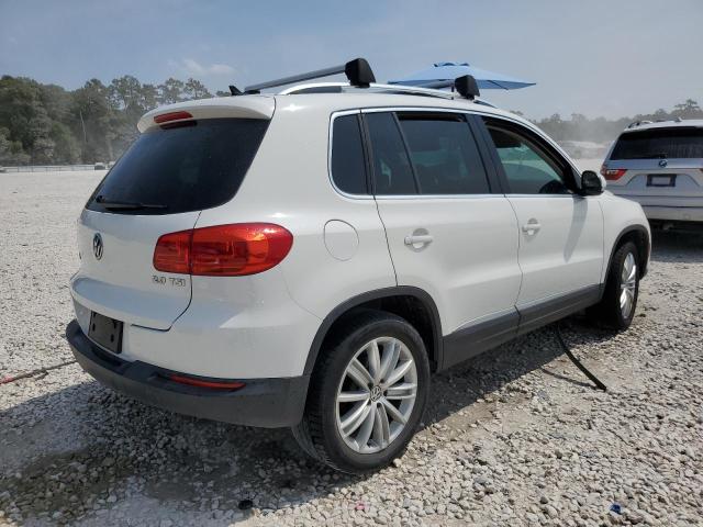 Image 3 of 2012 VOLKSWAGEN TIGUAN S 2012 with VIN WVGAV7AX7CW610873