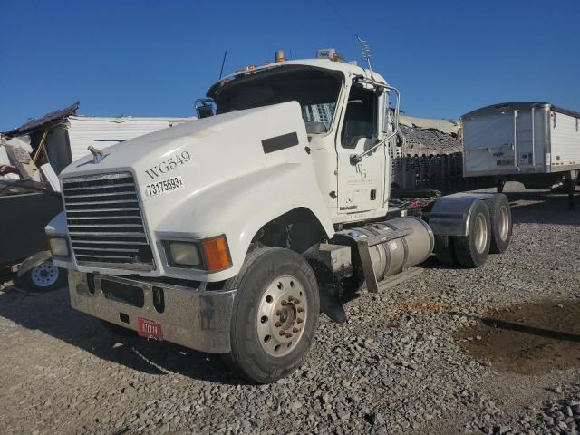 Image 2 of 2011 MACK 600 CHU600 2011 with VIN 1M1AN12Y8BM007546