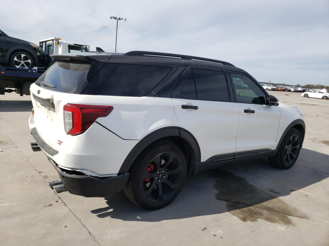Изображение 3 2022 FORD EXPLORER ST 2022 с VIN 1FM5K8GC5NGA29146