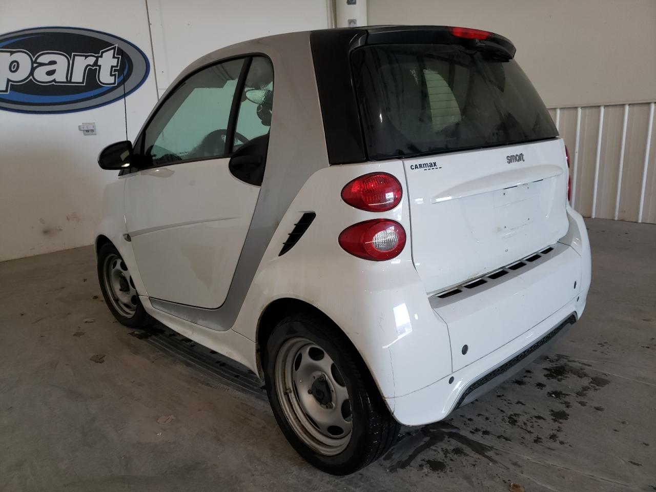 Obraz 2 z 2015 SMART FORTWO PURE 2015 z VIN WMEEJ3BA9FK813023