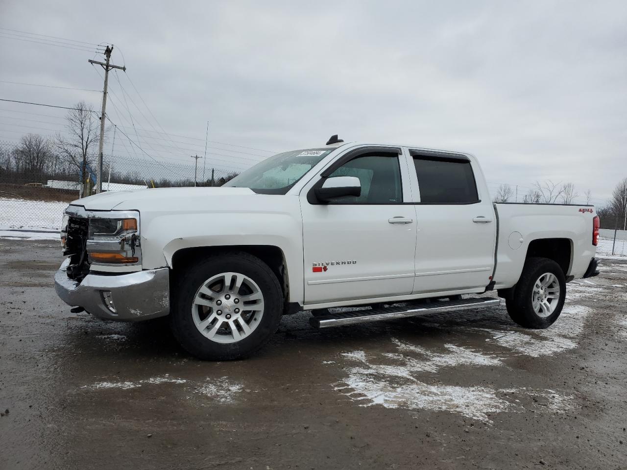Image 1 of 2018 CHEVROLET SILVERADO K1500 LT 2018 with VIN 3GCUKREC8JG178125