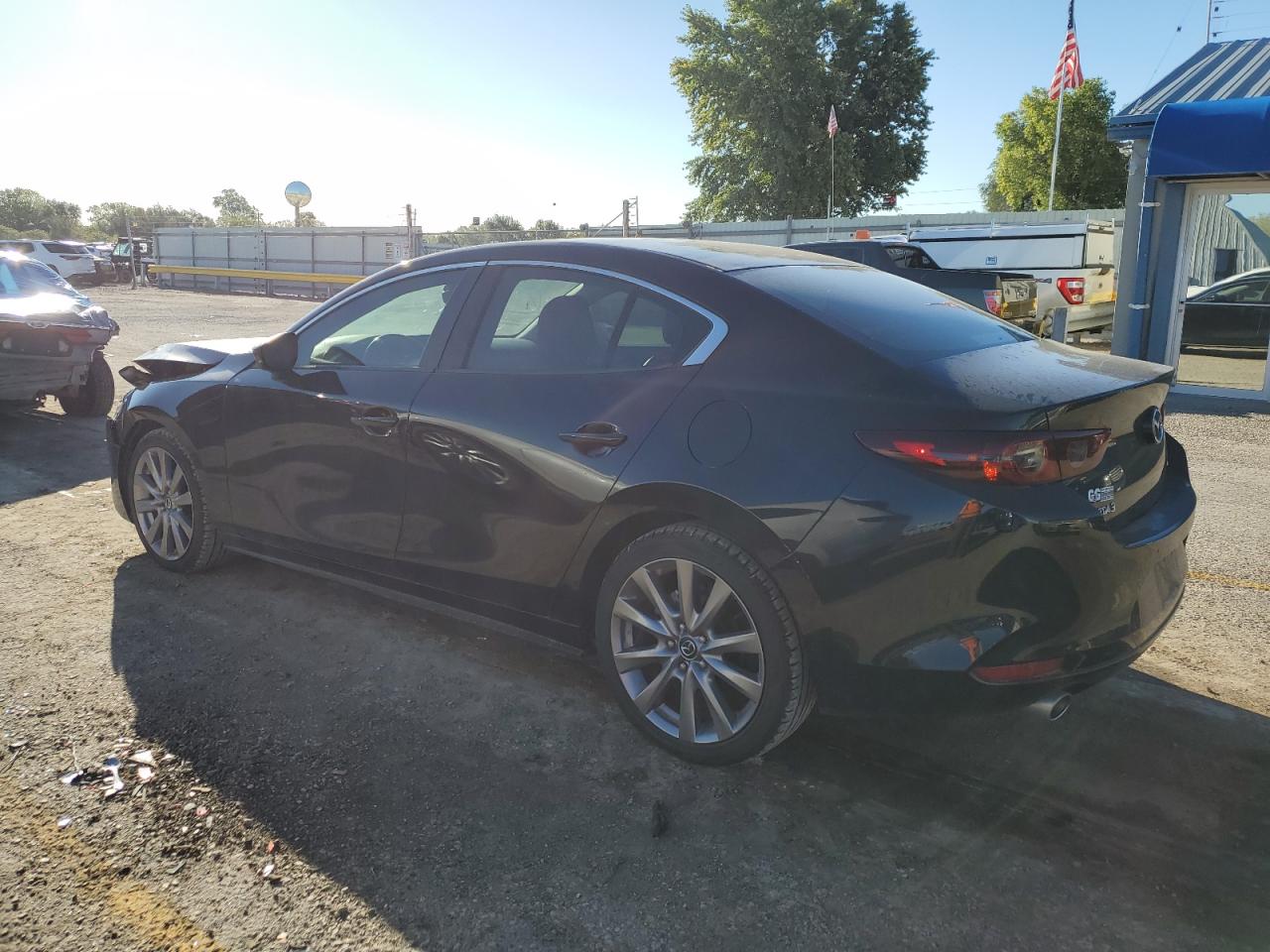 Obraz 2 z 2019 MAZDA 3 SELECT 2019 z VIN 3MZBPAAL2KM114534