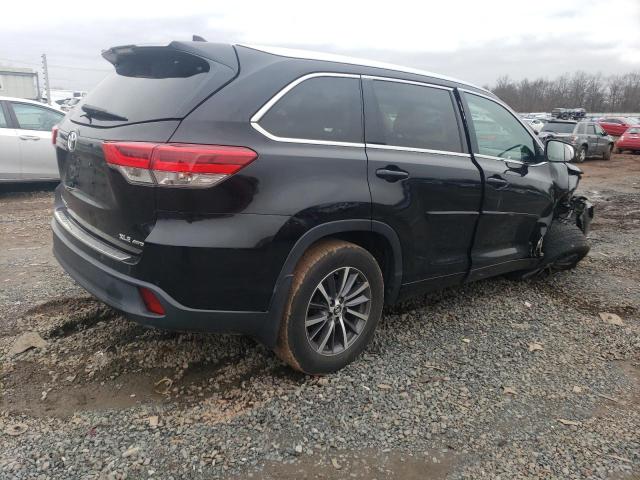 Image 3 of 2018 TOYOTA HIGHLANDER SE 2018 with VIN 5TDJZRFH4JS855164