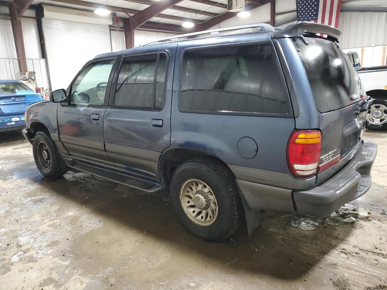 Изображение 2 1998 MERCURY MOUNTAINEER  1998 с VIN 4M2ZU54E5WUJ27322