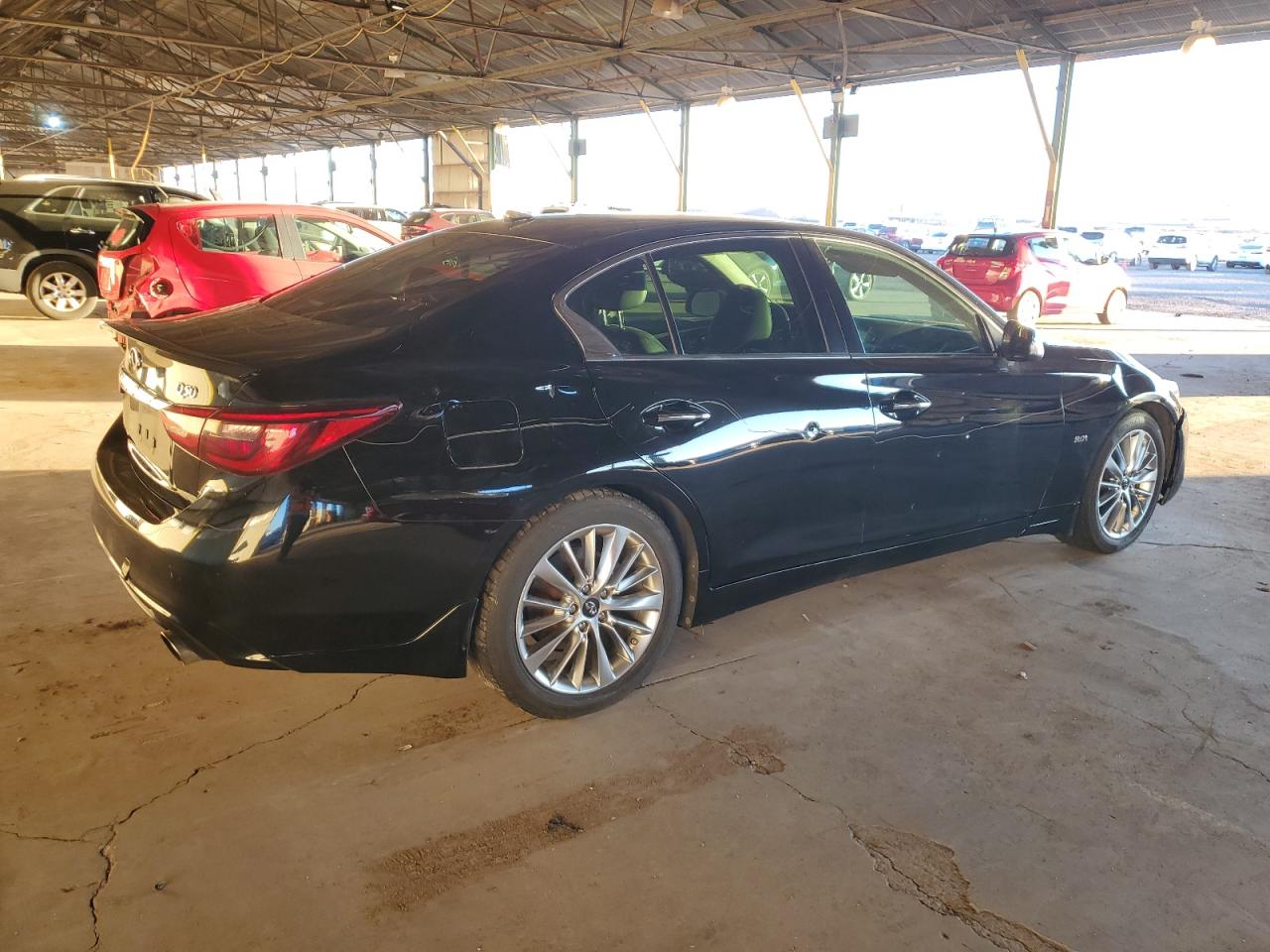 Изображение 3 2018 INFINITI Q50 LUXE 2018 с VIN JN1EV7AP2JM356569