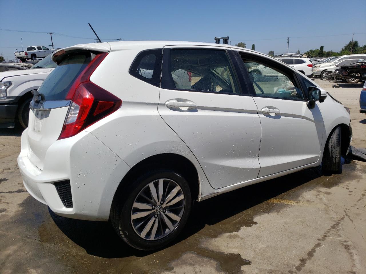 Image 3 of 2016 HONDA FIT EX 2016 with VIN JHMGK5H79GX044408
