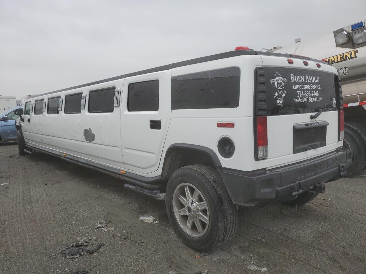 Obraz 3 z 2005 HUMMER H2  2005 z VIN 5GRGN23U85H117195