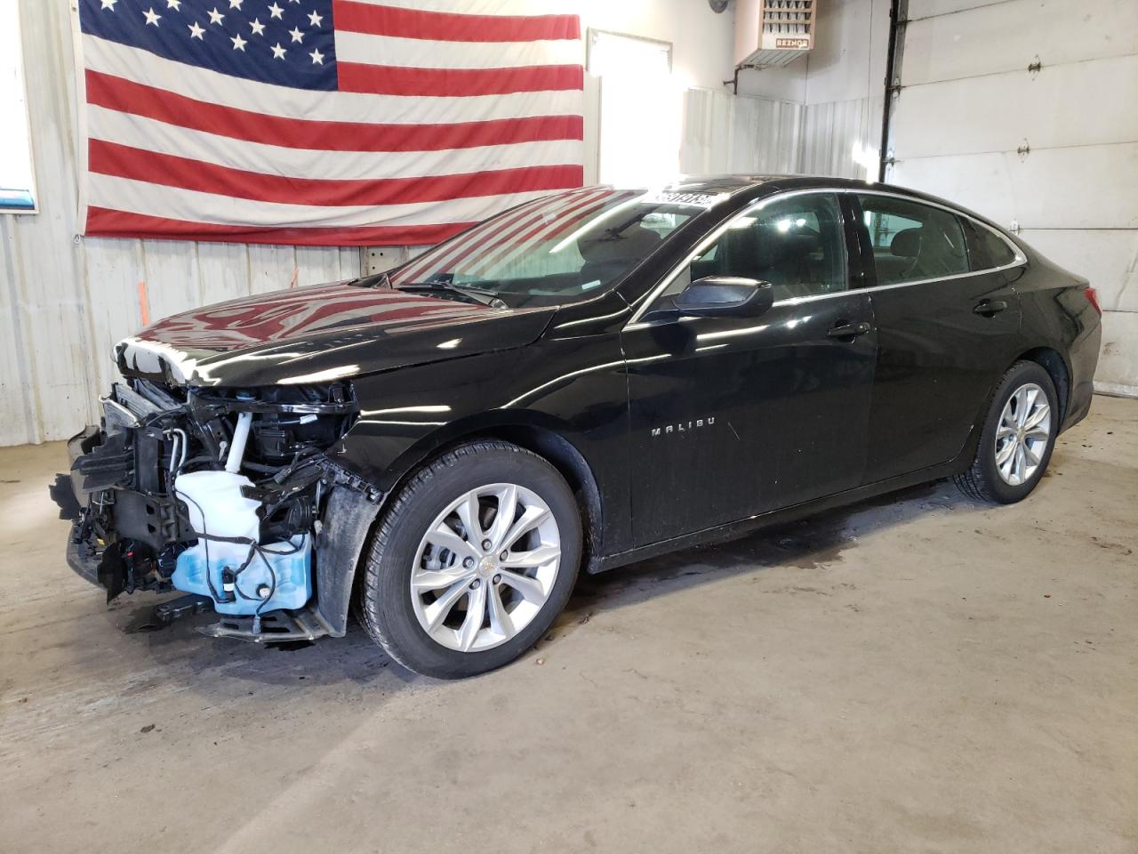 Изображение 1 2022 CHEVROLET MALIBU LT 2022 с VIN 1G1ZD5ST9NF172024