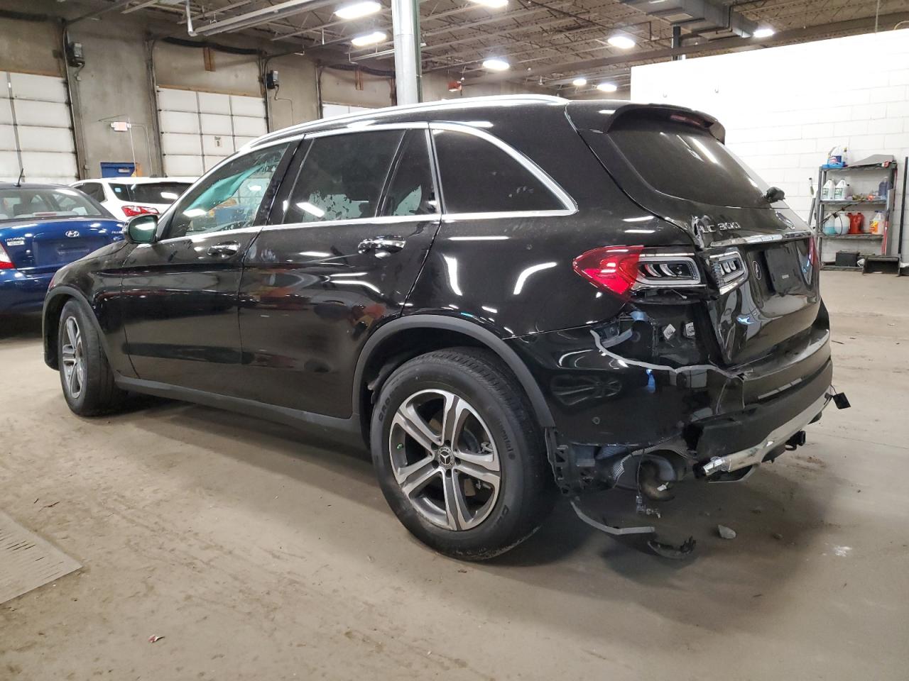 Image 2 of 2020 MERCEDES-BENZ GLC 300 4MATIC 2020 with VIN W1N0G8EB4LF827160