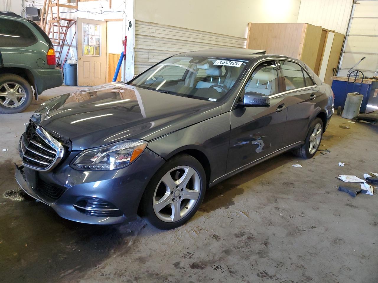 Image 1 of 2016 MERCEDES-BENZ E 350 4MATIC 2016 with VIN WDDHF8JB6GB185935