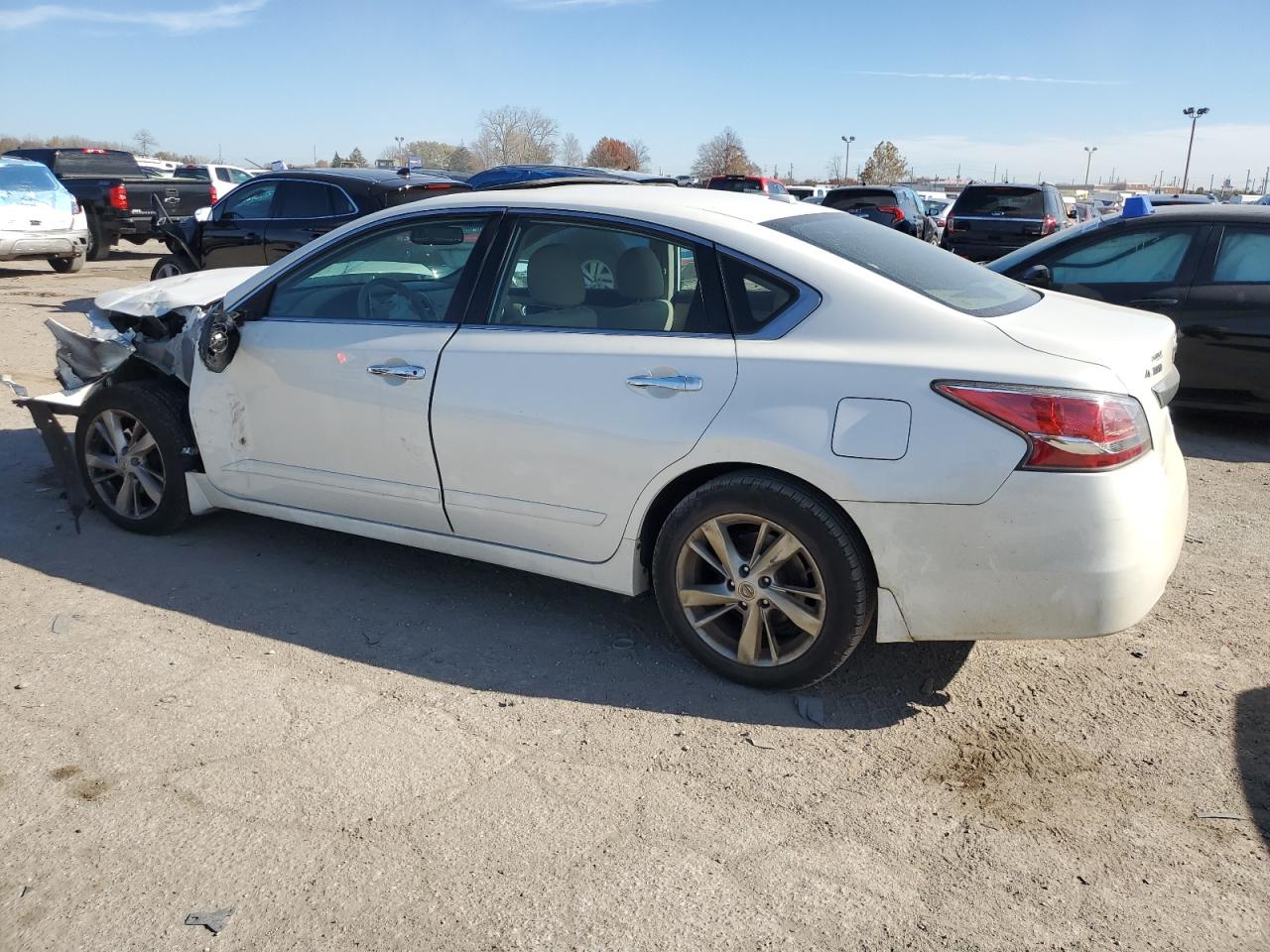 Изображение 2 2015 NISSAN ALTIMA 2.5 2015 с VIN 1N4AL3AP4FC201924