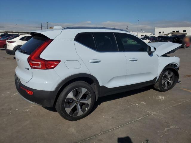 Изображение 3 2024 VOLVO XC40 CORE 2024 с VIN YV4L12UK6R2222901