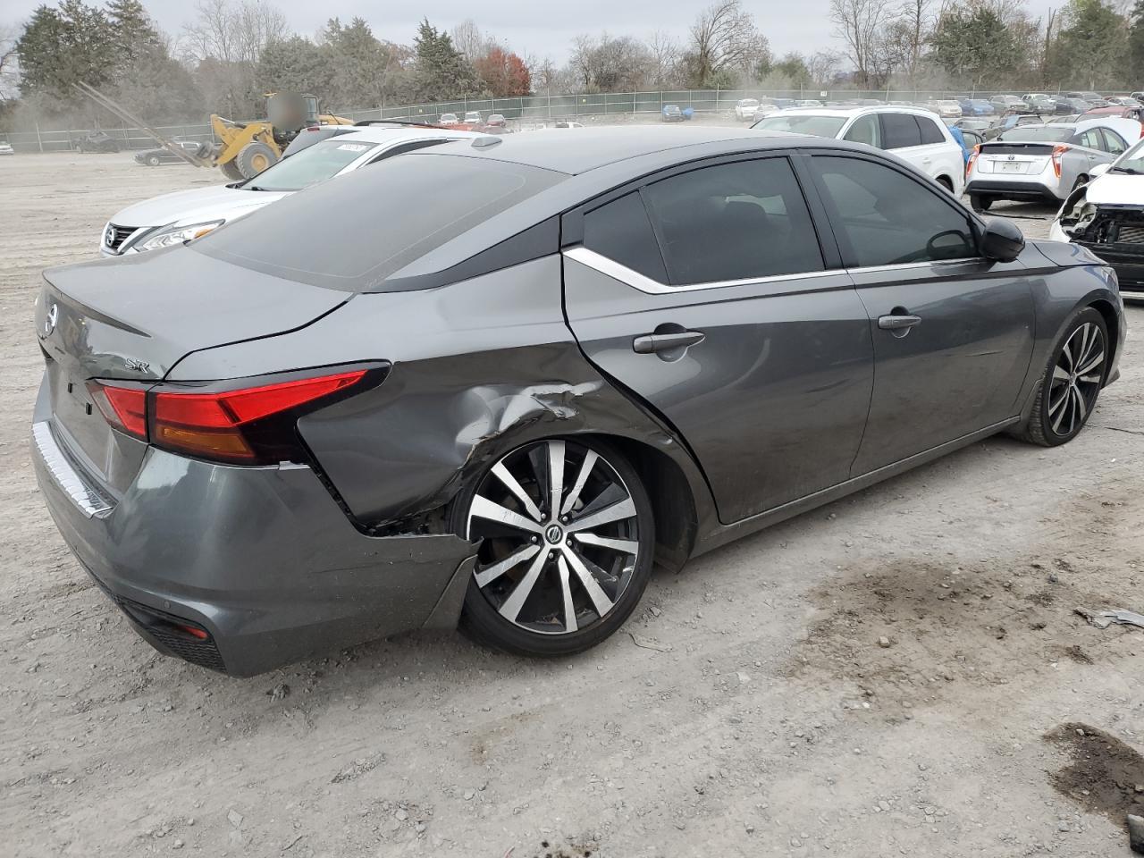 Image 3 of 2022 NISSAN ALTIMA SR 2022 with VIN 1N4BL4CV6NN379553