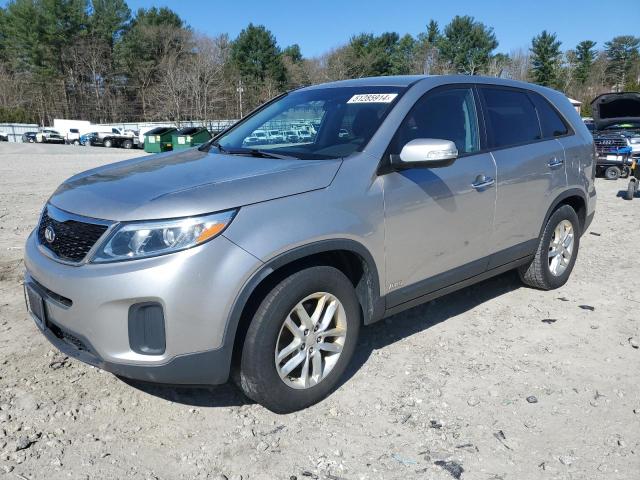Image 1 of 2015 KIA SORENTO LX 2015 with VIN 5XYKTCA66FG608550