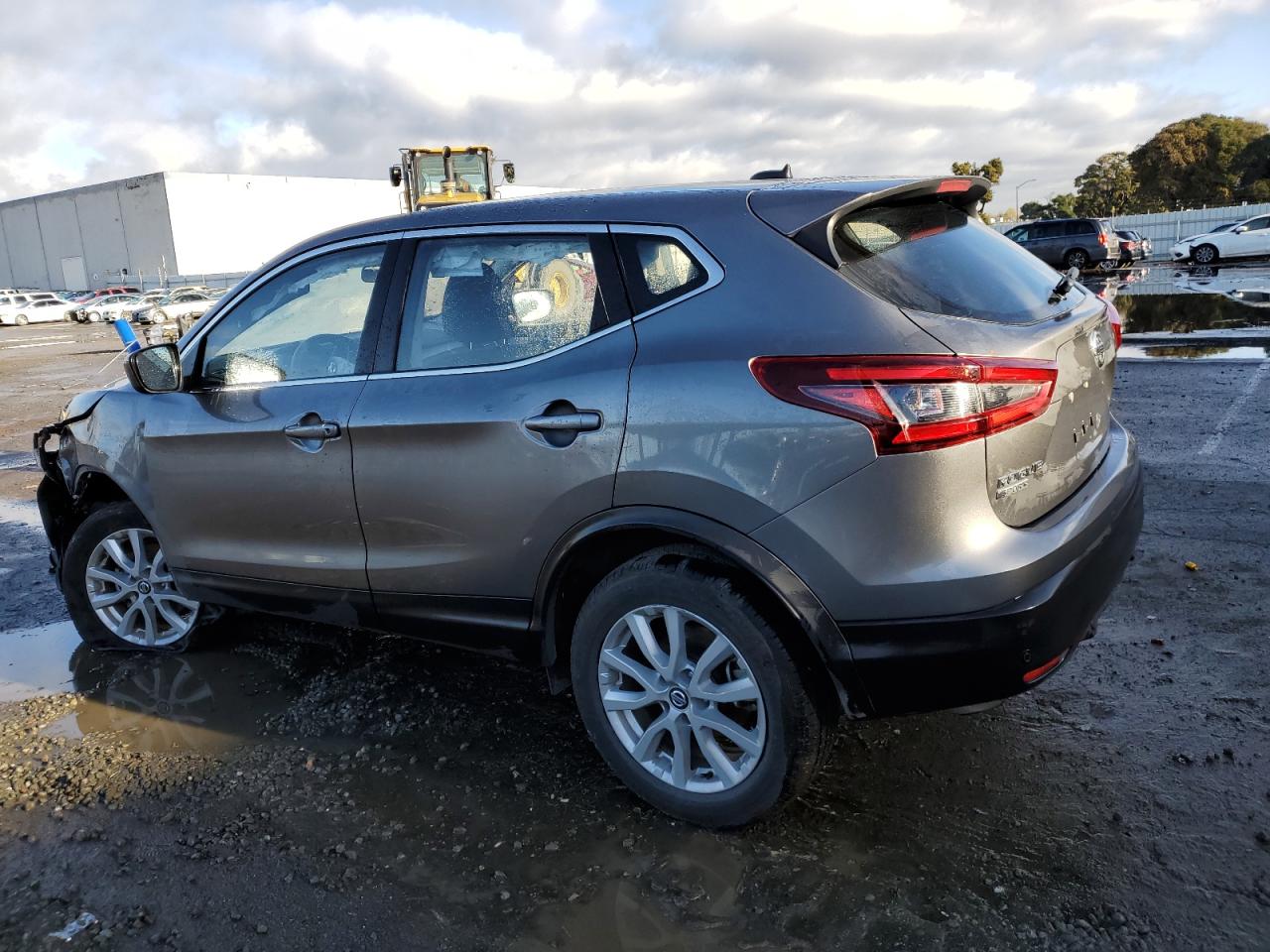 Image 2 of 2022 NISSAN ROGUE SPORT S 2022 with VIN JN1BJ1AV8NW581311