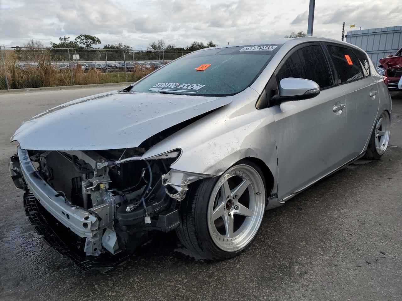 Obraz 1 z 2016 TOYOTA SCION IM  2016 z VIN JTNKARJE2GJ522603