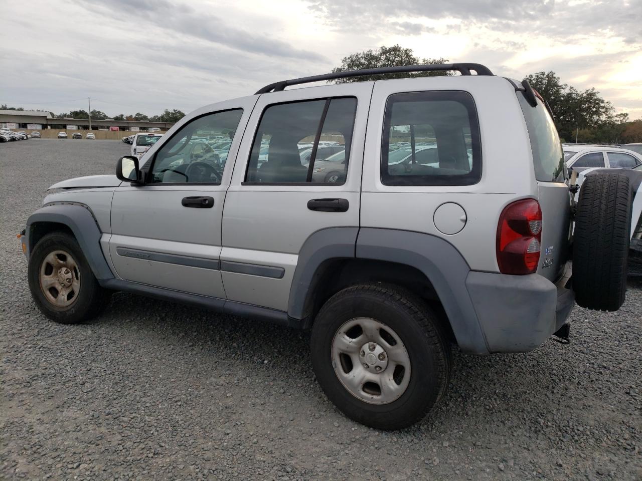 Obraz 2 z 2005 JEEP LIBERTY SPORT 2005 z VIN 1J4GK48K45W641995