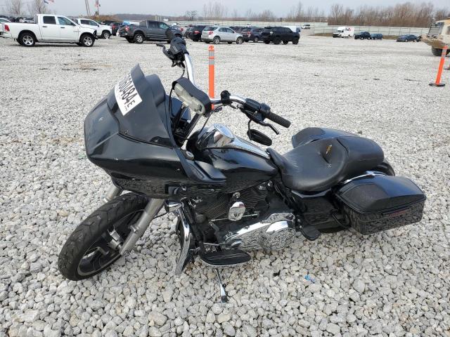 Image 2 of 2017 HARLEY-DAVIDSON FLTRX ROAD GLIDE 2017 with VIN 1HD1KHC37HB609667