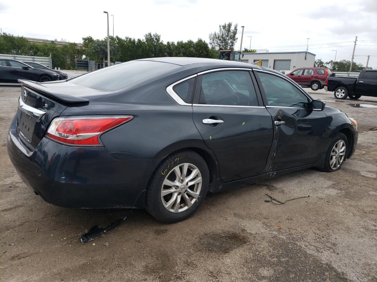 Image 3 of 2015 NISSAN ALTIMA 2.5 2015 with VIN 1N4AL3APXFN337432